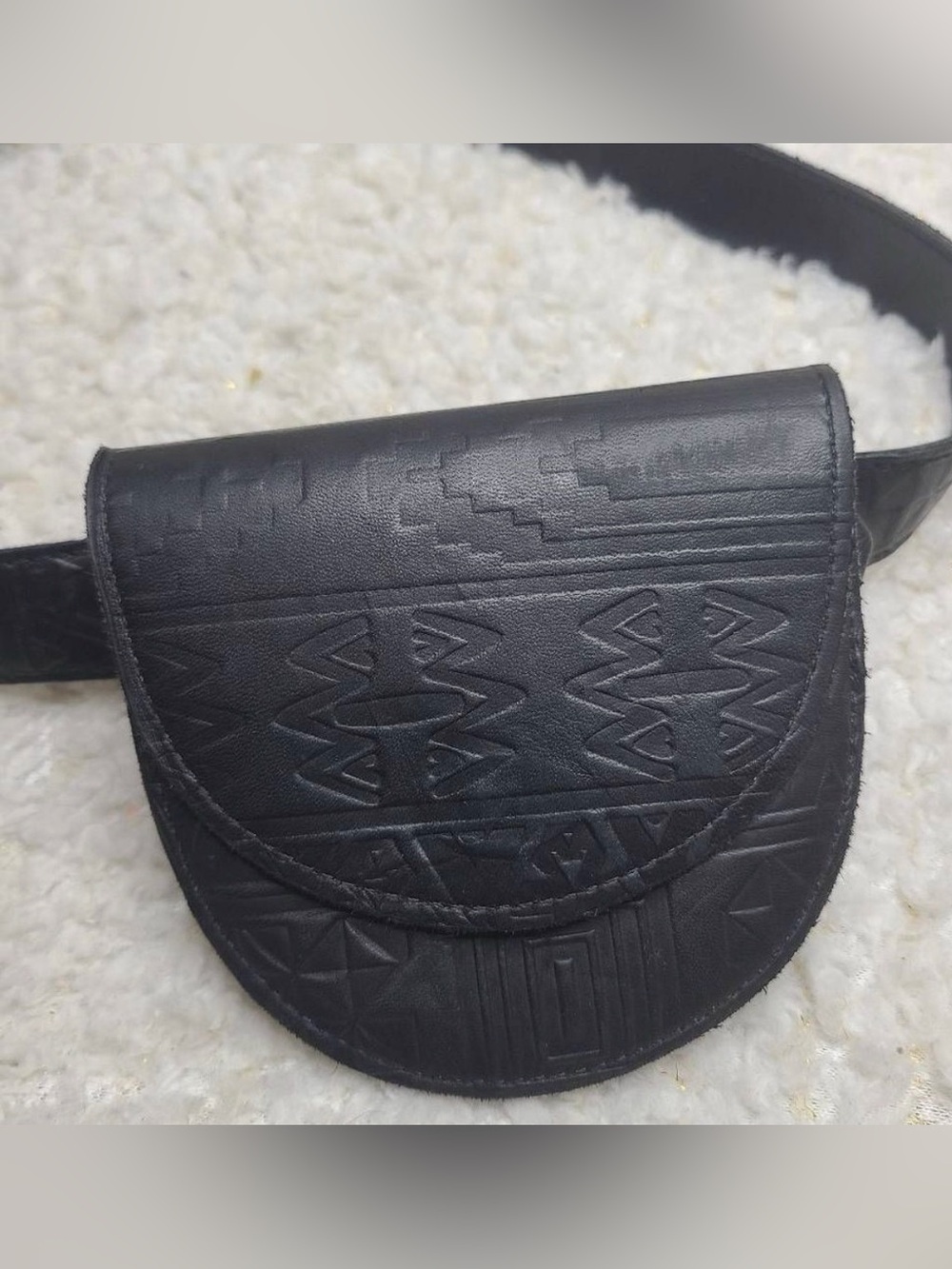 Nava Belt To-A-T Leather Belt with Tribal Embossed Pattern Belt Bag sz Small